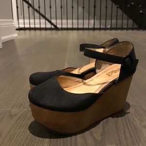 Platform heels